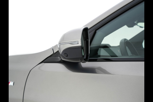 BMW i7 eDrive50 106 kWh M-Sportpack [ 3-Fase ] {SOH-97%} (INCL.BTW) *PANO | HEAD-UP | LUXURY-LEATHER | FULL-LED | BLIND-SPOT | BOWERS&WILKINS | MEMORY-PACK | TOP-VIEW | VENTILATED/HEATED-COMFORTSEATS | SOFT-CLOSE | WIDE-SREEN-DIGICOCKPIT | KEYLESS