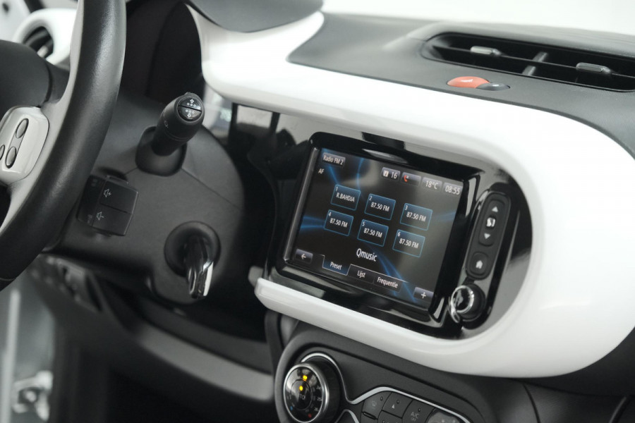 Renault Twingo 1.0 SCe Intens | Camera | Navigatie | Climate Control | Parkeersensoren