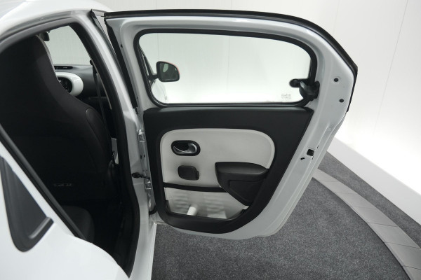 Renault Twingo 1.0 SCe Intens | Camera | Navigatie | Climate Control | Parkeersensoren