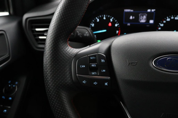 Ford FOCUS Wagon 1.0 EcoBoost ST Line*ECC*CRUISE*NAVI*CAM*