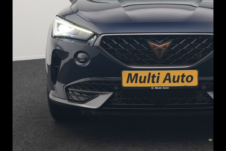 CUPRA Formentor 1.4 e-Hybrid VZ Copper Edition Plug In Hybrid 245pk Dealer O.H. PHEV | Panodak | Adaptive Cruise | Keyless | Sportstoelen Verwarmd | Virtual | 19"L.M | Sfeerverlichting |