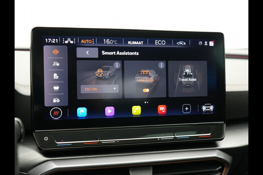 CUPRA Formentor 1.4 e-Hybrid VZ Copper Edition Plug In Hybrid 245pk Dealer O.H. PHEV | Panodak | Adaptive Cruise | Keyless | Sportstoelen Verwarmd | Virtual | 19"L.M | Sfeerverlichting |