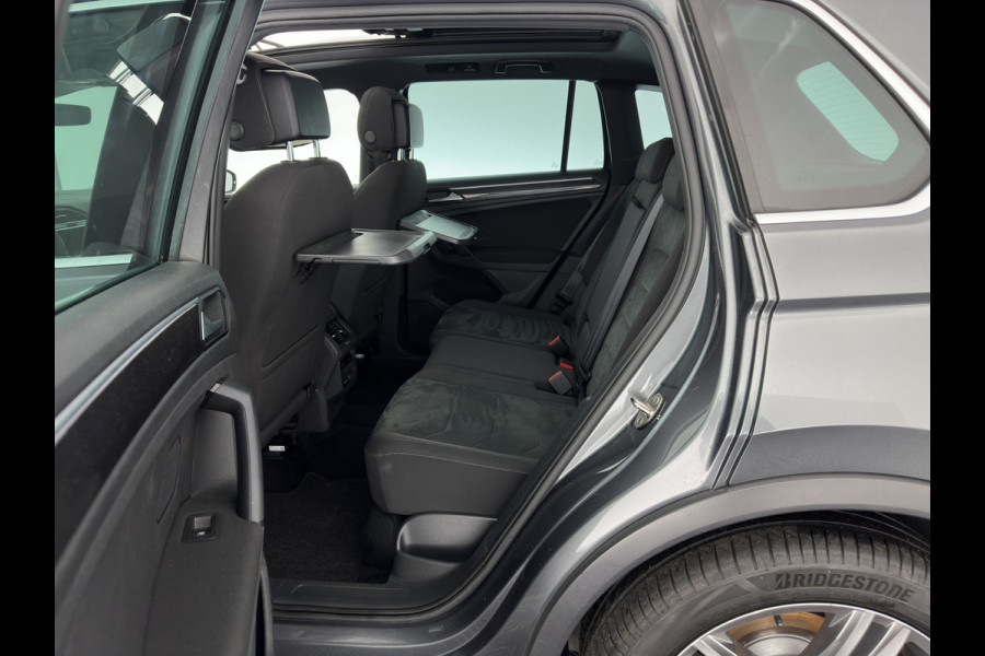 Volkswagen Tiguan 1.5 TSI Comfortline Business (INCL.BTW) *PANO | FULL-LED | ADAPTIVE-CRUISE | DIGI-COCKPIT | HEATED-COMFORTSEATS | NAV-FULLMAP | DAB+ | ECC | PDC | 19''ALU | TOWBAR*