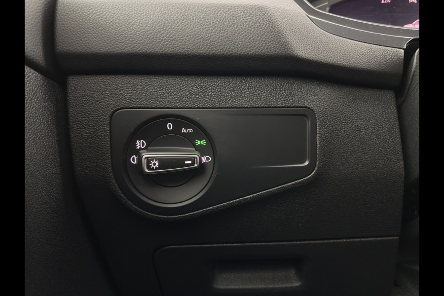 Volkswagen Tiguan 1.5 TSI Comfortline Business (INCL.BTW) *PANO | FULL-LED | ADAPTIVE-CRUISE | DIGI-COCKPIT | HEATED-COMFORTSEATS | NAV-FULLMAP | DAB+ | ECC | PDC | 19''ALU | TOWBAR*