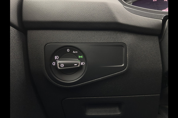 Volkswagen Tiguan 1.5 TSI Comfortline Business (INCL.BTW) *PANO | FULL-LED | ADAPTIVE-CRUISE | DIGI-COCKPIT | HEATED-COMFORTSEATS | NAV-FULLMAP | DAB+ | ECC | PDC | 19''ALU | TOWBAR*