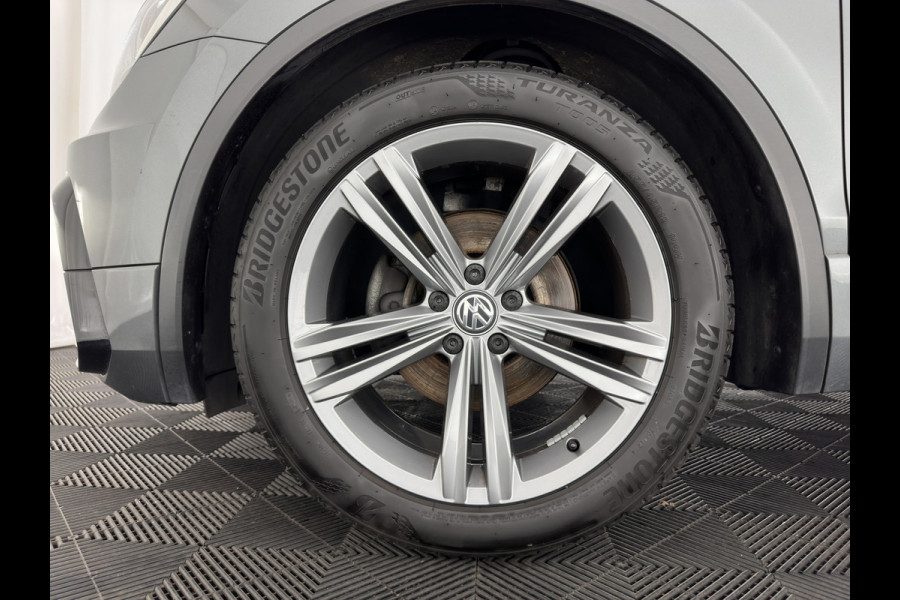 Volkswagen Tiguan 1.5 TSI Comfortline Business (INCL.BTW) *PANO | FULL-LED | ADAPTIVE-CRUISE | DIGI-COCKPIT | HEATED-COMFORTSEATS | NAV-FULLMAP | DAB+ | ECC | PDC | 19''ALU | TOWBAR*