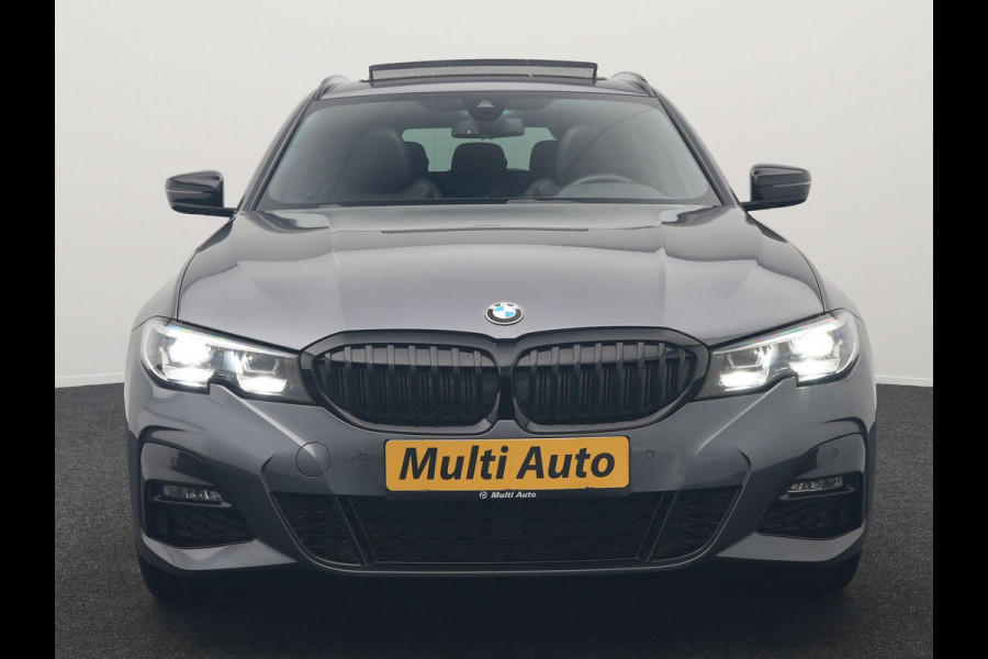 BMW 3 Serie Touring 330e xDrive M Sport Plug In Hybrid 293pk Dealer O.H. PHEV | Trekhaak Af Fabriek | Panodak | Harman & Kardon | Adaptief Onderstel | Camera | Alcantara Sportstoelen Verwarmd | Sfeerverlichting | Apple Carplay | Stuur Verwarmd | Navigatie | DAB |