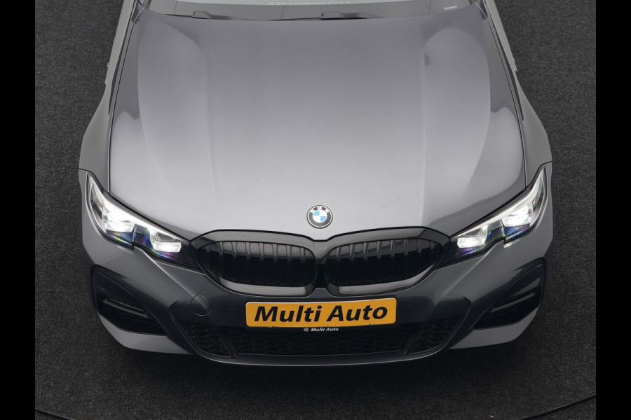 BMW 3 Serie Touring 330e xDrive M Sport Plug In Hybrid 293pk Dealer O.H. PHEV | Trekhaak Af Fabriek | Panodak | Harman & Kardon | Adaptief Onderstel | Camera | Alcantara Sportstoelen Verwarmd | Sfeerverlichting | Apple Carplay | Stuur Verwarmd | Navigatie | DAB |