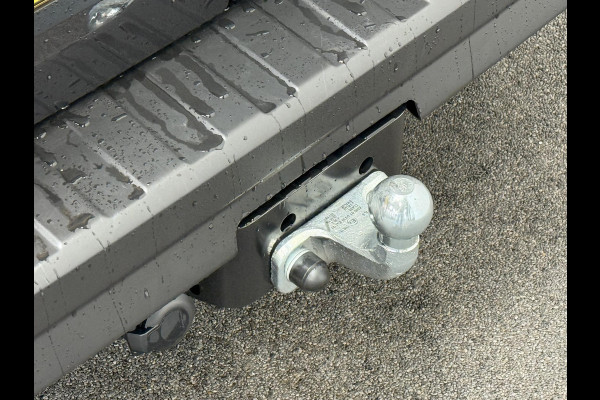 Renault Trafic 2.0 Blue dCi 150 EDC T30 L2H1 Advance Navigatie Airco Lichtmetalen velgen Betimmering Trekhaak Camera Parkeer sensoren Dab