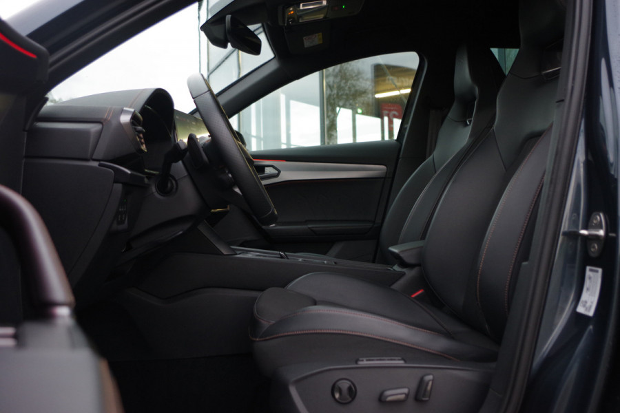 CUPRA Formentor 1.4 e-Hybrid VZ 245 PK Performance PHEV, Trekhaak, Stuur-Startknop, Memory, Winterpakket, Carplay