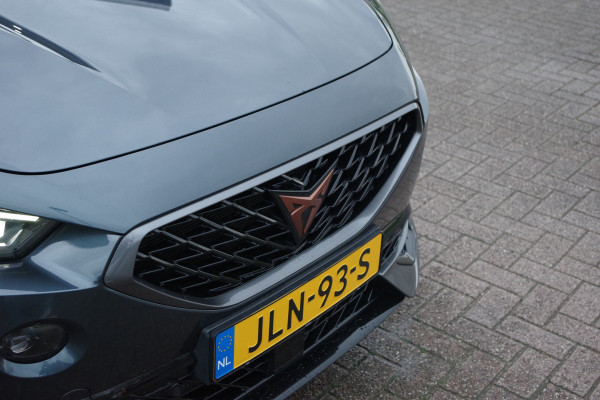 CUPRA Formentor 1.4 e-Hybrid VZ 245 PK Performance PHEV, Trekhaak, Stuur-Startknop, Memory, Winterpakket, Carplay