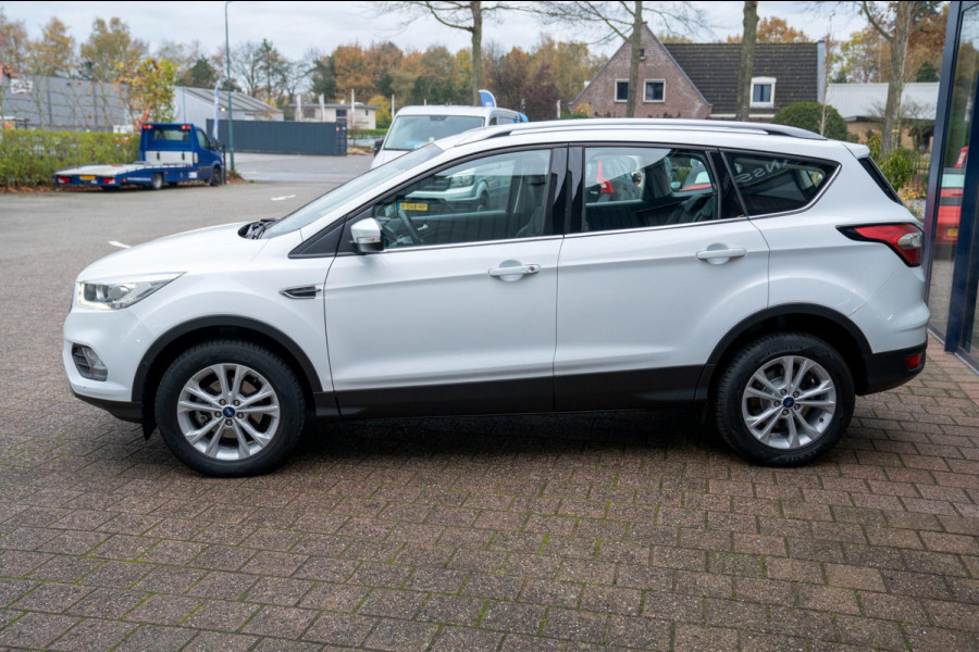 Ford Kuga 1.5 EcoBoost Titanium|Prijs rijklaar incl. 12 mnd garantie| Trekhaak Navi PDC Stoel en stuurverwarming Carplay