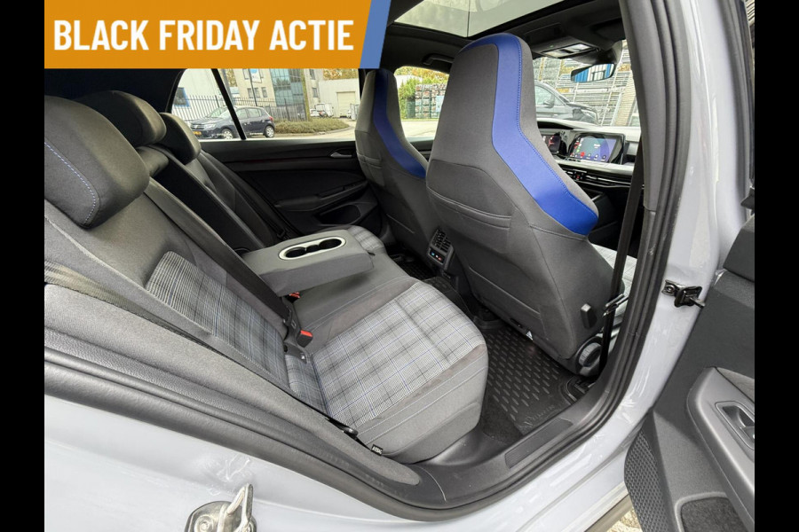 Volkswagen Golf 1.4 GTE Acc|CarPlay|Dodehoek|Head-Up|Panoramadak