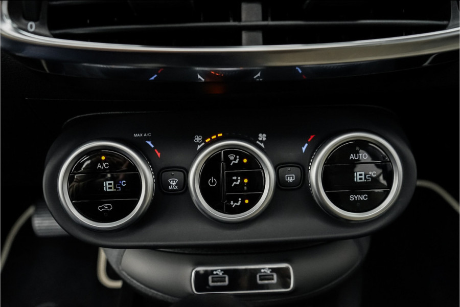 Fiat 500X 1.5 Hybrid Yacht Club Capri Cabrio ACC Trekhaak Leer Navi