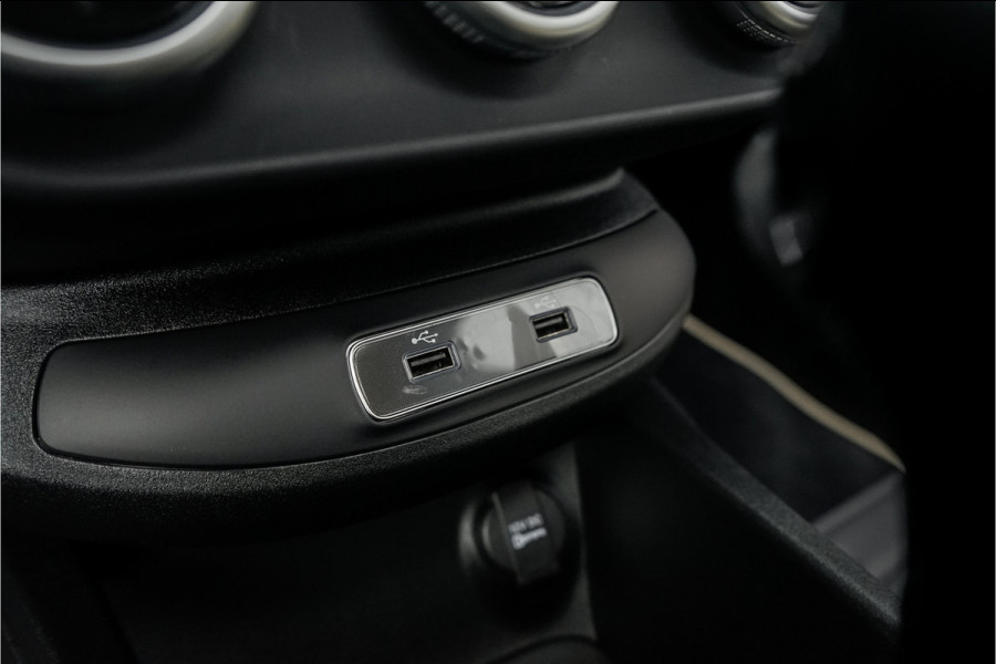 Fiat 500X 1.5 Hybrid Yacht Club Capri Cabrio ACC Trekhaak Leer Navi