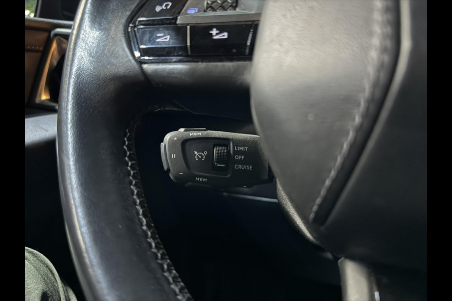 DS DS 3 Crossback 1.2 PureTech So Chic Garantie Afn. Trekhaak Head-up Navi Cruise LED DAB Carplay Rijklaar