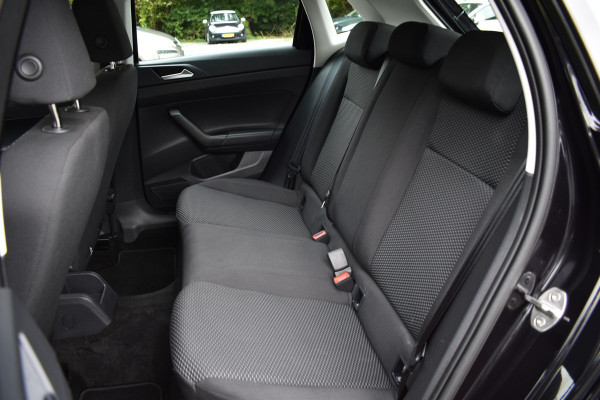 Volkswagen Polo 1.0 POLO VIRTUAL/ACC/CARPLAY