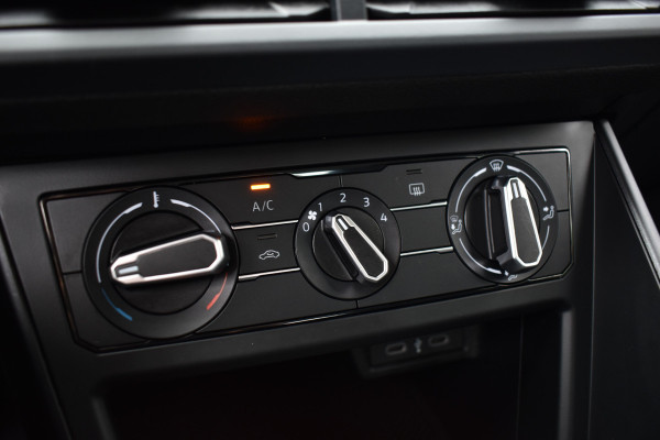 Volkswagen Polo 1.0 POLO VIRTUAL/ACC/CARPLAY