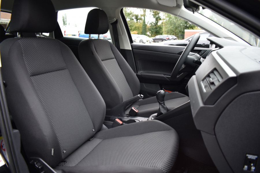 Volkswagen Polo 1.0 POLO VIRTUAL/ACC/CARPLAY