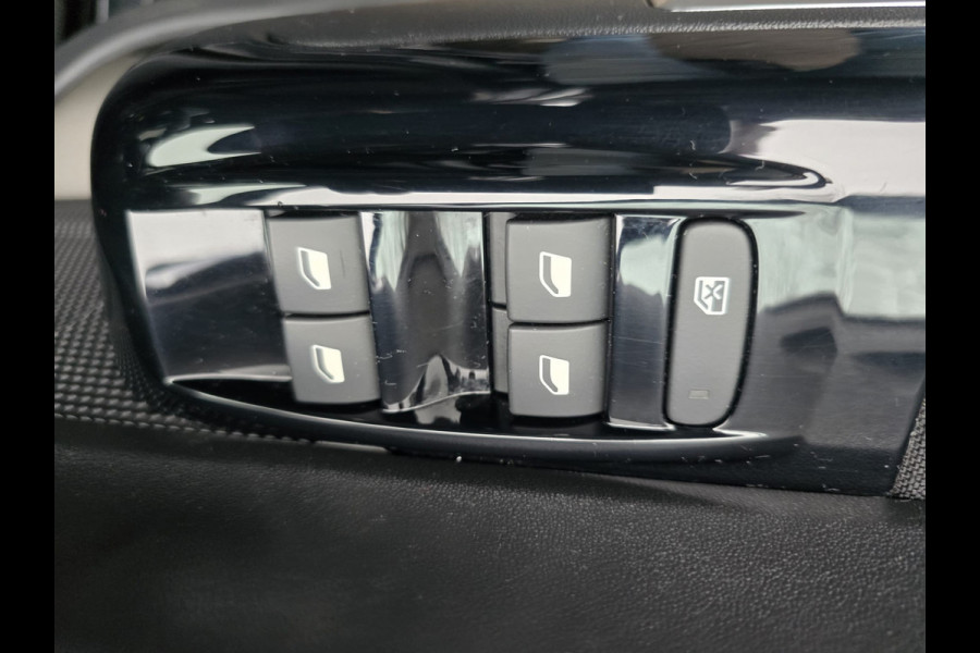 Citroën C3 1.2 PureTech S&S Shine | AUTOMAAT | 12MND GARANTIE | NW APK | NAVI | CRUISE |