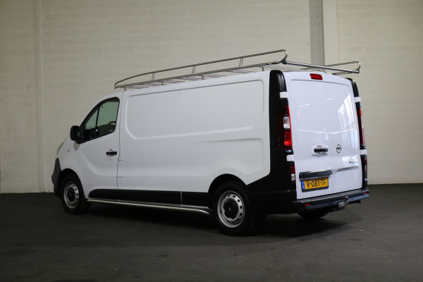 Opel Vivaro 1.6 CDTI 125pk L2 H1 Airco Navigatie Imperiaal Trekhaak Inrichting