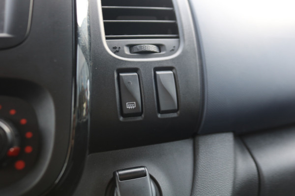Opel Vivaro 1.6 CDTI 125pk L2 H1 Airco Navigatie Imperiaal Trekhaak Inrichting