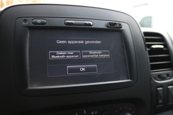 Opel Vivaro 1.6 CDTI 125pk L2 H1 Airco Navigatie Imperiaal Trekhaak Inrichting