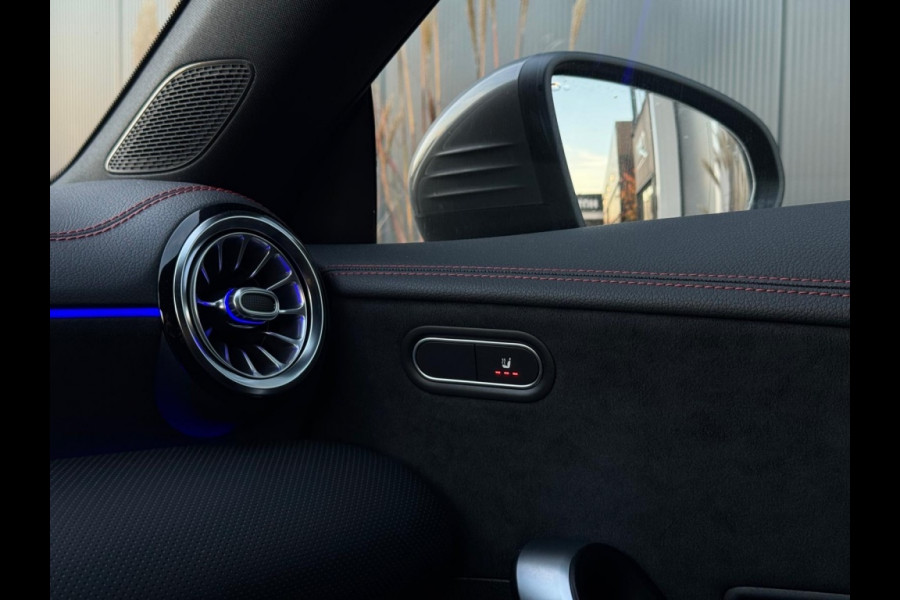 Mercedes-Benz CLA-Klasse Shooting Brake 180 Bns Sol. AMG M21 SFEER WIDESCREEN NAVI PDC