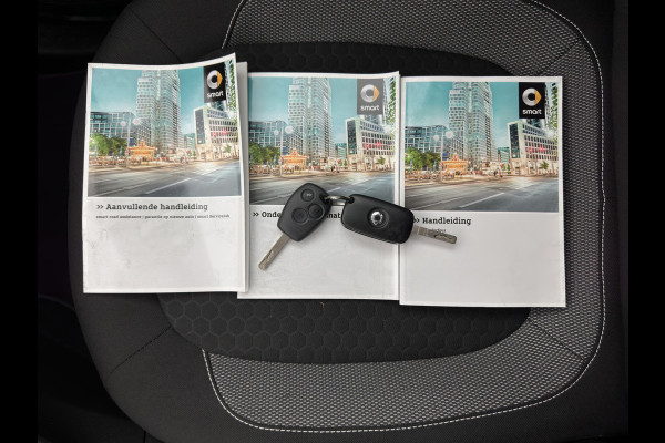 Smart Forfour EQ Comfort 18 kWh [ 3-Fase ] {SOH-95%} (INCL-BTW) Aut. *NAVI-FULLMAP | COMFORT-SEATS | AIRCO | CRUISE | PDC | 16''ALU*