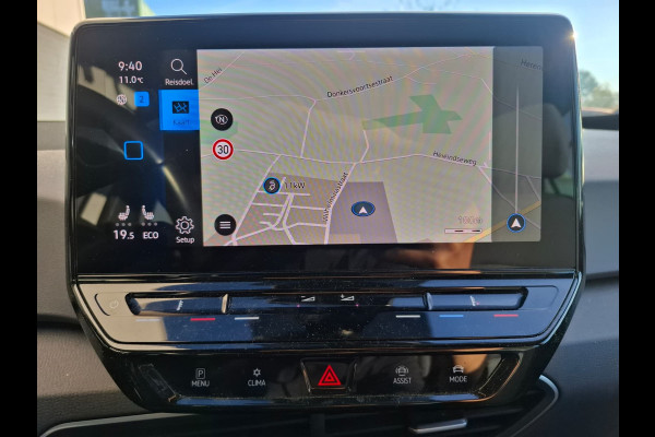 Volkswagen ID.3 First 58kWh S.O.H. 90% Navi Ecc Adap.Cruise Apple Carplay Android Auto Pdc Bluetooth Keyless Led Rijstrooksensor IQ Drive Stoel+Stuurverwarming 1e Eigenaar Origineel Nederlandse Auto
