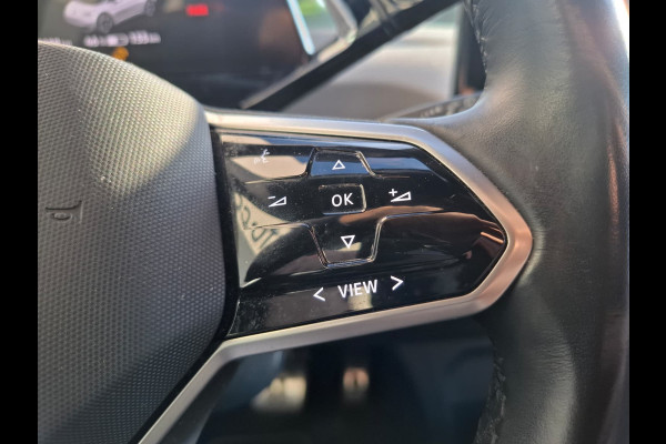 Volkswagen ID.3 First 58kWh S.O.H. 90% Navi Ecc Adap.Cruise Apple Carplay Android Auto Pdc Bluetooth Keyless Led Rijstrooksensor IQ Drive Stoel+Stuurverwarming 1e Eigenaar Origineel Nederlandse Auto