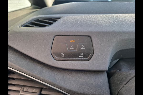Volkswagen ID.3 First 58kWh S.O.H. 90% Navi Ecc Adap.Cruise Apple Carplay Android Auto Pdc Bluetooth Keyless Led Rijstrooksensor IQ Drive Stoel+Stuurverwarming 1e Eigenaar Origineel Nederlandse Auto
