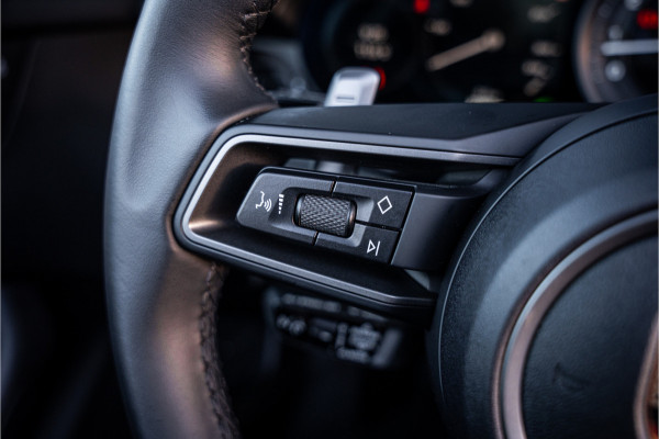 Porsche 911 Cabrio 3.0 Carrera - BTW | Memory | Bose | ACC