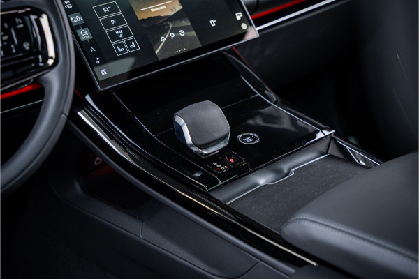 Land Rover Range Rover Sport 3.0 P550e Autobiography PHEV - Panorama | 23 Inch | Meridian | Stoelkoeling & Massage | Elek. Trekhaak