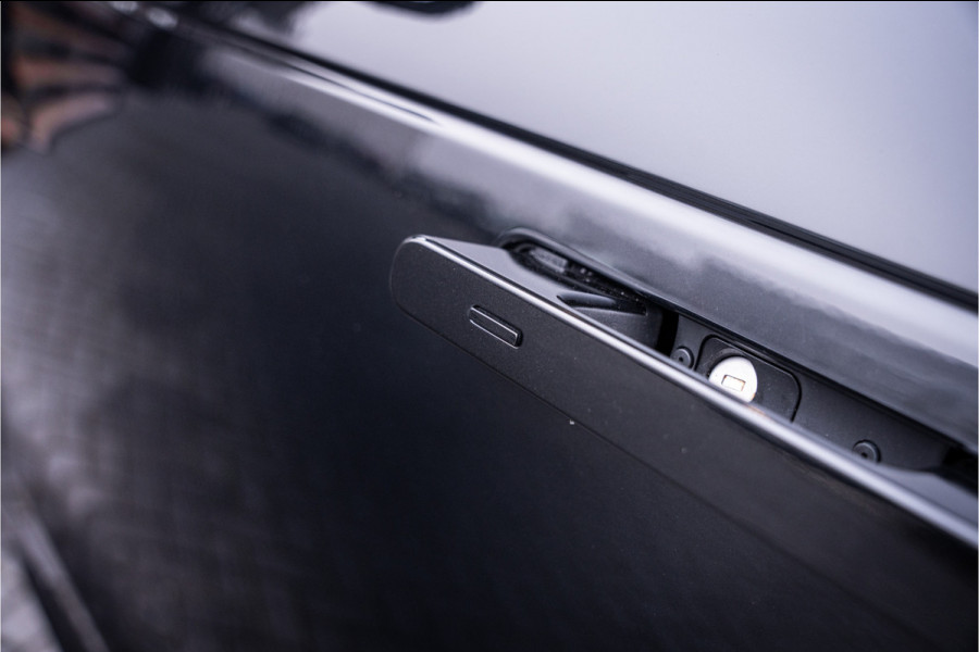 Land Rover Range Rover Sport 3.0 P550e Autobiography PHEV - Panorama | 23 Inch | Meridian | Stoelkoeling & Massage | Elek. Trekhaak