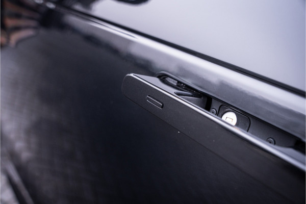 Land Rover Range Rover Sport 3.0 P550e Autobiography PHEV - Panorama | 23 Inch | Meridian | Stoelkoeling & Massage | Elek. Trekhaak