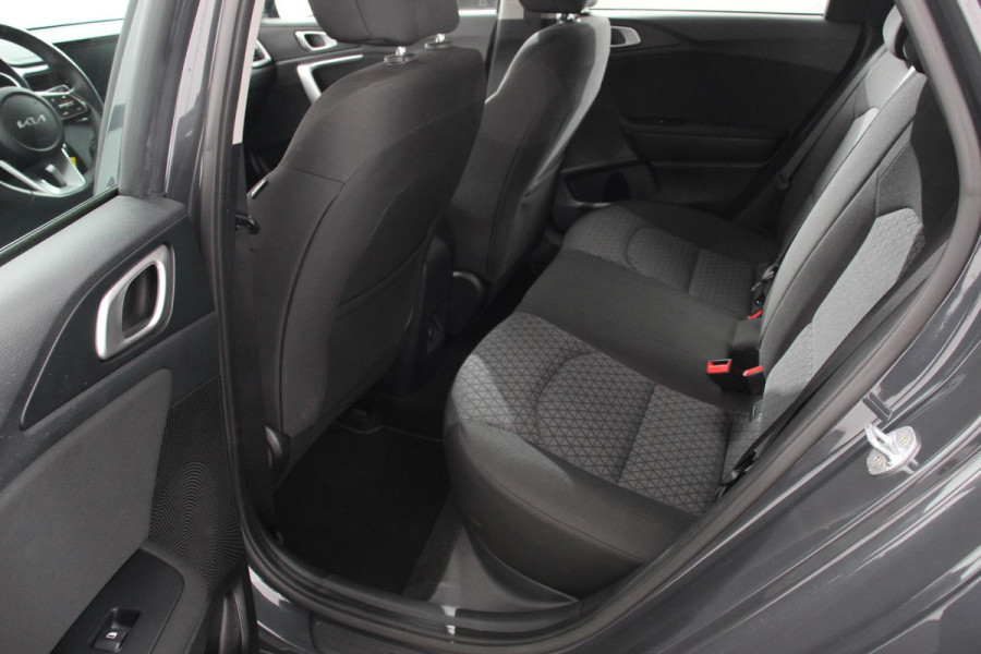 Kia Ceed 1.0 T-GDi Comfort Navigatie Apple Carplay/ Android Auto Camera DAB Airco Stoelverwarming Cruise Control