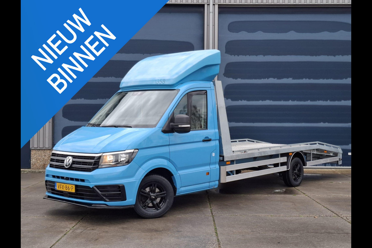 Volkswagen Crafter 35 2.0 TDI L4 Trendline OPRIJWAGEN / AMBULANCE / TRAILER / EURO 6 / LAADVERMOGEN 1500 KG !!