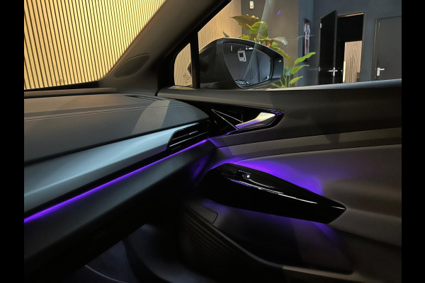Volkswagen ID.4 Pro Business 77 kWh - Panoramadak - Trekhaak