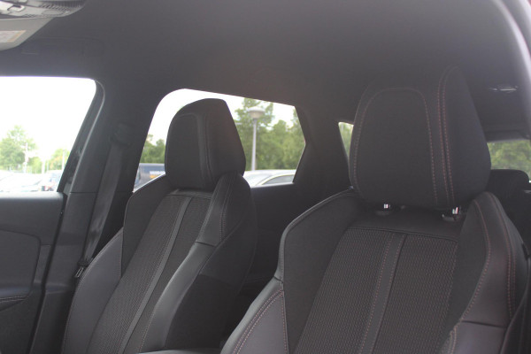 Peugeot 3008 1.2 Hybrid 136PK GT | 360° CAMERA | NAVIGATIE | ADAPTIVE CRUISE CONTROL | APPLE CARPLAY/ANDROID AUTO | CLIMATE CONTROL | 18" LICHTMETALEN VELGEN | DODEHOEK DETECTIE | KEYLESS ENTRY/START | FULL LED KOPLAMPEN | PARKEERSENSOREN VOOR EN ACHTER | DAB+ RADIO | LANE ASSIST |