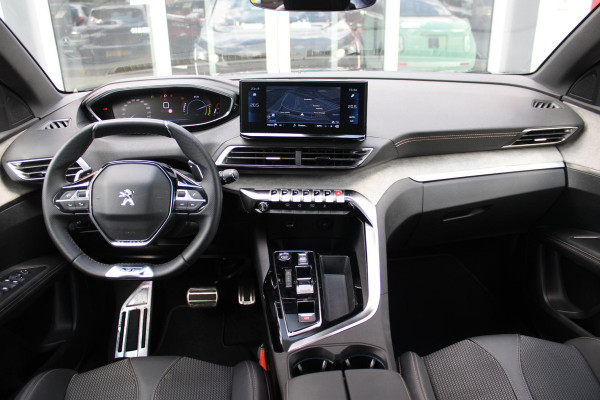 Peugeot 3008 1.2 Hybrid 136PK GT | 360° CAMERA | NAVIGATIE | ADAPTIVE CRUISE CONTROL | APPLE CARPLAY/ANDROID AUTO | CLIMATE CONTROL | 18" LICHTMETALEN VELGEN | DODEHOEK DETECTIE | KEYLESS ENTRY/START | FULL LED KOPLAMPEN | PARKEERSENSOREN VOOR EN ACHTER | DAB+ RADIO | LANE ASSIST |