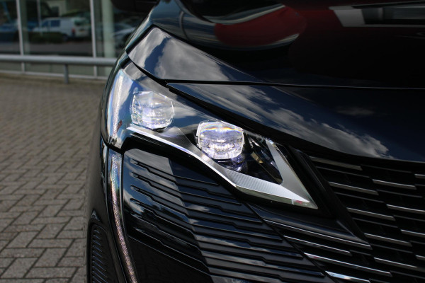 Peugeot 3008 1.2 Hybrid 136PK GT | 360° CAMERA | NAVIGATIE | ADAPTIVE CRUISE CONTROL | APPLE CARPLAY/ANDROID AUTO | CLIMATE CONTROL | 18" LICHTMETALEN VELGEN | DODEHOEK DETECTIE | KEYLESS ENTRY/START | FULL LED KOPLAMPEN | PARKEERSENSOREN VOOR EN ACHTER | DAB+ RADIO | LANE ASSIST |