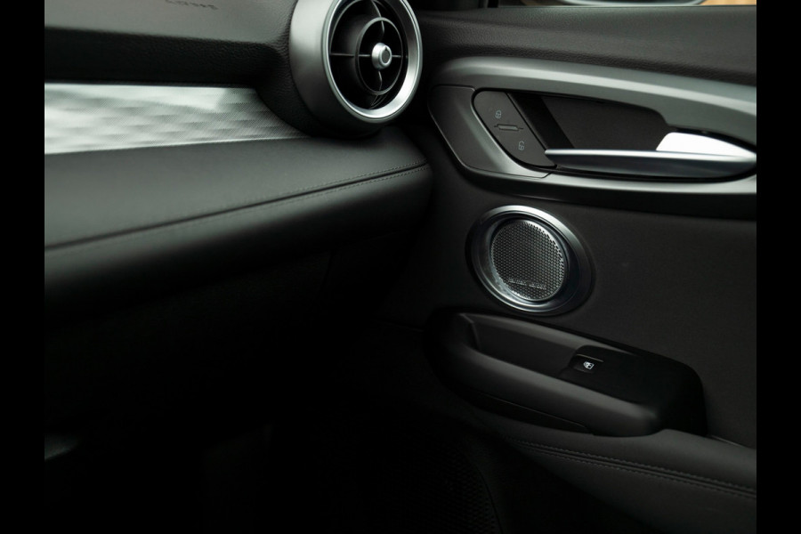 Alfa Romeo Tonale 1.3T PHEV 280pk Edizione Speciale | Panoramadak | Harman/Kardon | Adapt. cruise