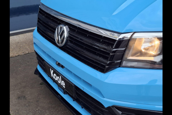 Volkswagen Crafter 35 2.0 TDI L4 Trendline OPRIJWAGEN / AMBULANCE / TRAILER / EURO 6 / LAADVERMOGEN 1500 KG !!