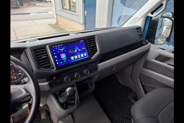 Volkswagen Crafter 35 2.0 TDI L4 Trendline OPRIJWAGEN / AMBULANCE / TRAILER / EURO 6 / LAADVERMOGEN 1500 KG !!