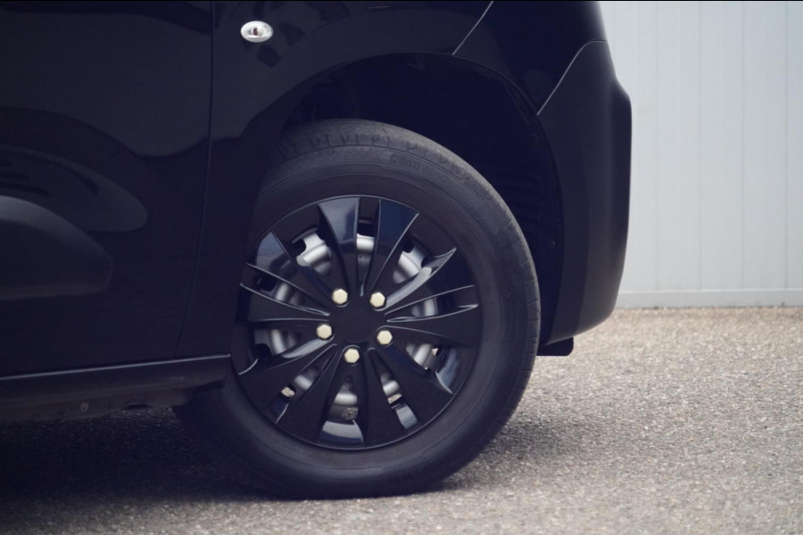 Citroën Berlingo 1.2 PureTech Club / Benzine / EX. BTW / 3 Pers. / Navi / Cruise / Airco / 70dkm NAP