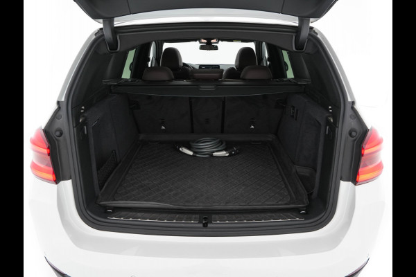 BMW iX3 High Executive 80 kWh {SOH-100%} [ 3-Fase ] (INCL.BTW) Aut. *PANO | HEAD-UP | LUXURY-LEATHER | ADAPTIVE-CRUISE | FULL-LED | BLIND-SPOT | MEMORY-PACK | DIGI-COCKPIT | HEATED-COMFORTSEATS | KEYLESS | TOP-VIEW | DAB+ | NAVI | TOWBAR | 20'