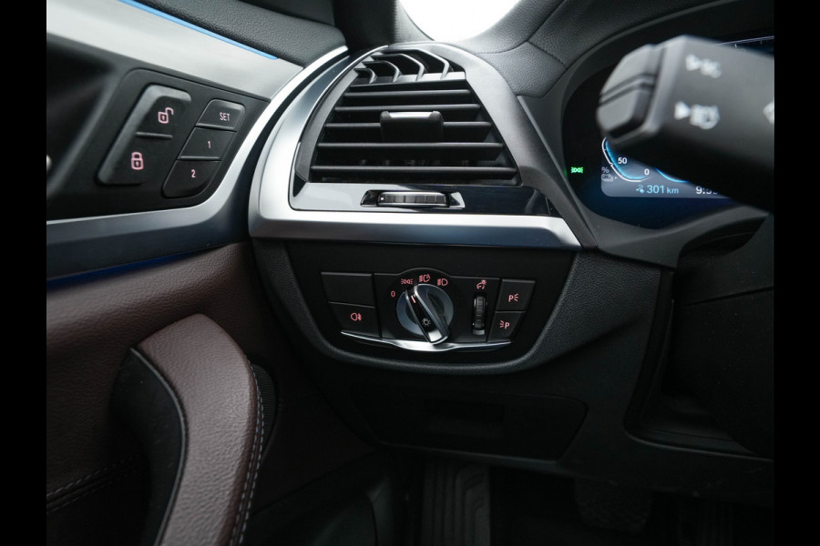 BMW iX3 High Executive 80 kWh {SOH-100%} [ 3-Fase ] (INCL.BTW) Aut. *PANO | HEAD-UP | LUXURY-LEATHER | ADAPTIVE-CRUISE | FULL-LED | BLIND-SPOT | MEMORY-PACK | DIGI-COCKPIT | HEATED-COMFORTSEATS | KEYLESS | TOP-VIEW | DAB+ | NAVI | TOWBAR | 20'