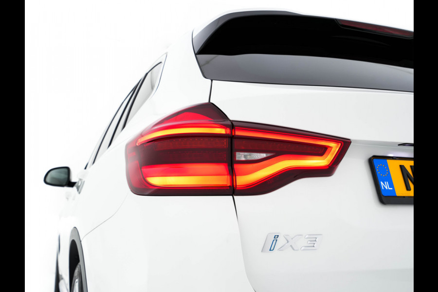 BMW iX3 High Executive 80 kWh {SOH-100%} [ 3-Fase ] (INCL.BTW) Aut. *PANO | HEAD-UP | LUXURY-LEATHER | ADAPTIVE-CRUISE | FULL-LED | BLIND-SPOT | MEMORY-PACK | DIGI-COCKPIT | HEATED-COMFORTSEATS | KEYLESS | TOP-VIEW | DAB+ | NAVI | TOWBAR | 20'