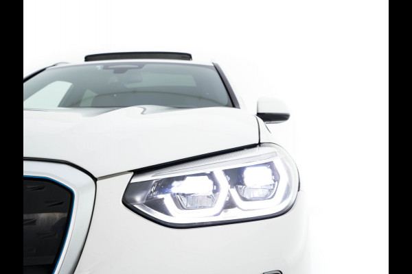 BMW iX3 High Executive 80 kWh {SOH-100%} [ 3-Fase ] (INCL.BTW) Aut. *PANO | HEAD-UP | LUXURY-LEATHER | ADAPTIVE-CRUISE | FULL-LED | BLIND-SPOT | MEMORY-PACK | DIGI-COCKPIT | HEATED-COMFORTSEATS | KEYLESS | TOP-VIEW | DAB+ | NAVI | TOWBAR | 20'